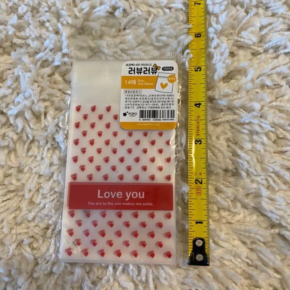 Love you Mini Party Bags/Gift Bags. 14 bags in each pack.Mini Hearts Design. - Picture 4 of 6